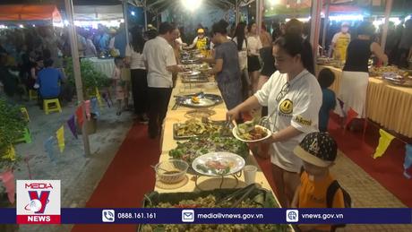 Khai trương tuyến phố đi bộ đầu tiên tại TP Phan Rang - Tháp Chàm