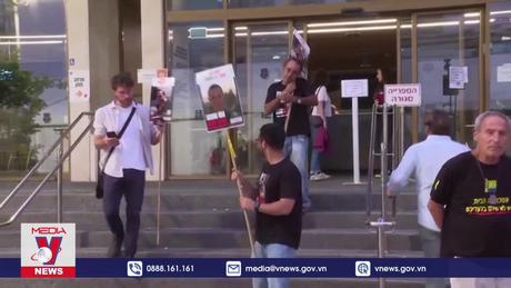 Hàng nghìn người biểu tình yêu cầu ngừng bắn ở Gaza