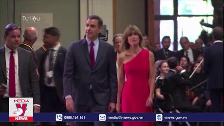 Thủ tướng Tây Ban Nha tuyên bố tiếp tục tại vị