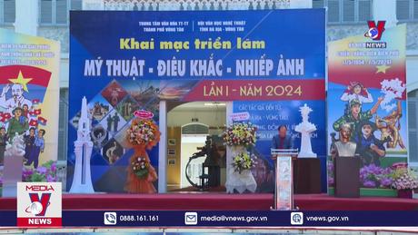 Triển lãm nghệ thuật Ngày hội non sông thống nhất 