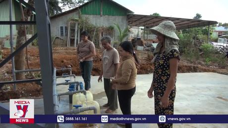 Đồng bào thiểu số vùng biên Bình Phước phấn khởi khi có nước sạch