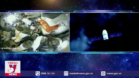 Tàu Thần Châu 17 trở về Trái đất an toàn