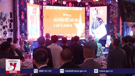 Hội cựu chiến binh ở Liên bang Nga kỷ niệm 49 năm Ngày thống nhất