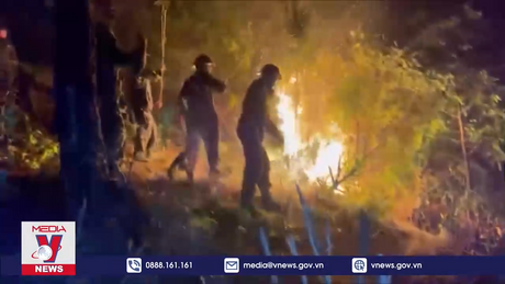 Nghệ An nỗ lực chữa cháy rừng