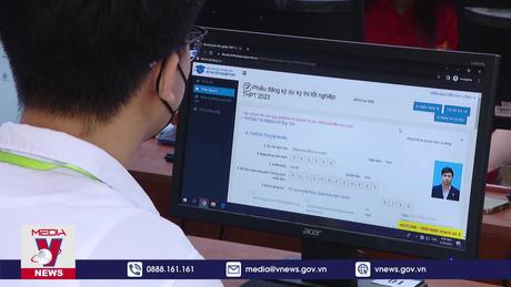 Hôm nay, thí sinh đăng ký dự thi tốt nghiệp THPT 