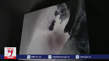 Rực rỡ lễ hội ánh sáng trên dãy Alps