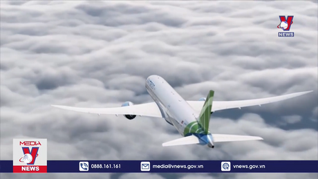 Giá vé cao, hàng không bội thu 