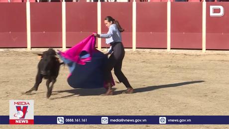 Tây Ban Nha bãi bỏ giải đấu bò quốc gia