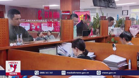 Báo cáo Bộ Chính trị về cải cách tiền lương trong tháng 5