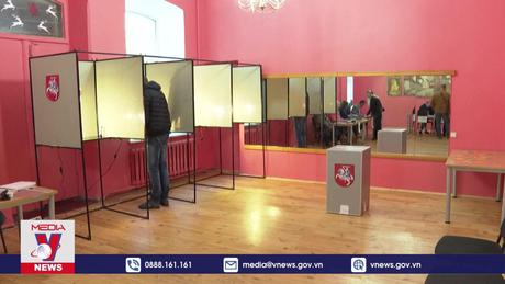 Cử tri Litva đi bầu cử Tổng thống