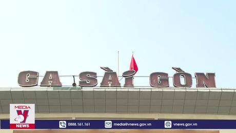 Đường sắt giảm giá vé giữa cao điểm hè