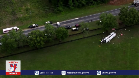 Lật xe buýt tại Mỹ, nhiều người thiệt mạng