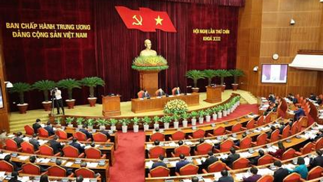 Ngày làm việc thứ nhất Hội nghị Trung ương 9 khóa XIII