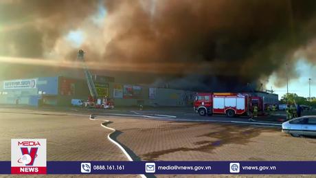 6,5 tỷ đồng ủng hộ các tiểu thương bị hỏa hoạn tại Ba Lan