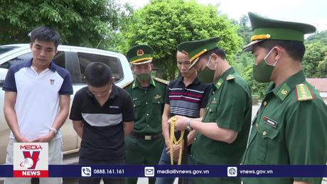 Bắt vụ vận chuyển 4 kg vàng trái phép qua biên giới