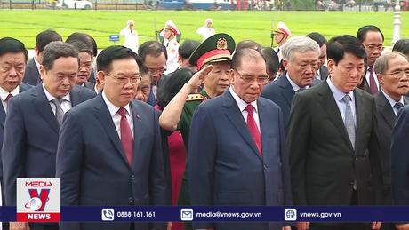 Lãnh đạo Đảng, Nhà nước viếng Lăng Chủ tịch Hồ Chí Minh