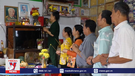 Mâm cơm nhớ Bác nơi đất mũi Cà Mau