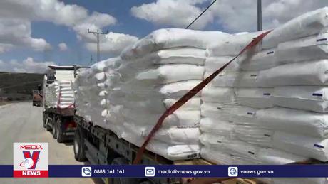 Tàu chở hàng viện trợ tới Gaza