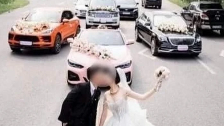 Khởi tố, bắt tạm giam đối tượng dừng xe giữa đường chụp ảnh cưới