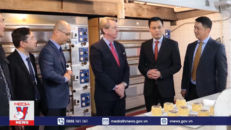 Tháng 5 nhớ Người