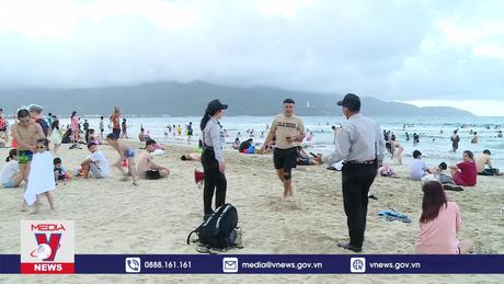 Giữ hình ảnh đẹp cho du lịch biển Đà Nẵng