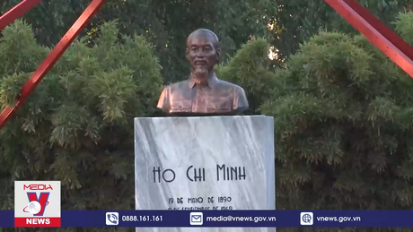 Thân thương hình bóng Bác ở La Habana