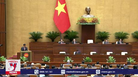 Còn nhiều thách thức cho nền kinh tế 2024