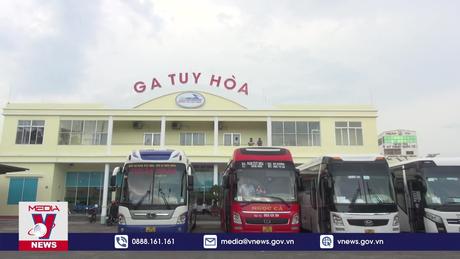 Ngành đường sắt trung chuyển hành khách qua ga Chí Thạnh