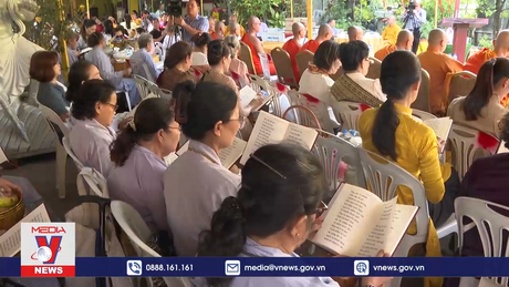 Ấm áp Đại lễ Phật đản Phật lịch 2568 tại Lào