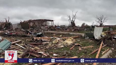 Bão lớn tàn phá miền Trung Tây nước Mỹ