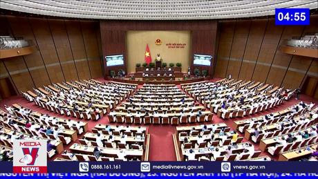 Quốc hội thảo luận về dự thảo Luật Trật tự, an toàn giao thông đường bộ