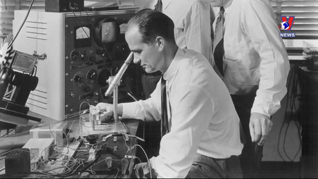 Thông điệp lịch sử: John Bardeen - Thiên tài đích thực