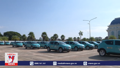 Đòn bẩy chính sách để doanh nghiệp “xanh hóa” taxi