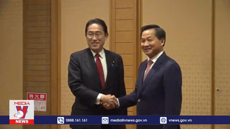 Phó Thủ tướng Lê Minh Khái gặp Thủ tướng Nhật Bản Kishida