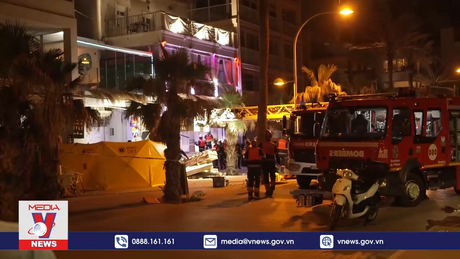 Sập mái nhà hàng gây nhiều thương vong ở Tây Ban Nha