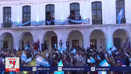 Tổng thống Argentina cam kết giảm thuế để thúc đẩy dự luật cải cách