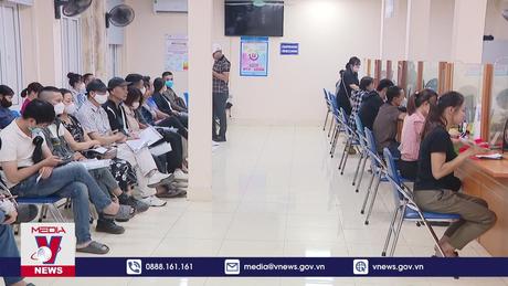 Lao động lớn tuổi với nỗi lo tìm việc