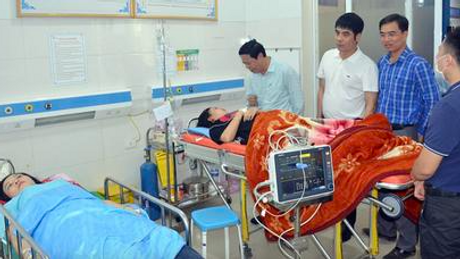 Nghệ An: Trên 70 công nhân nhập viện, nghi ngộ độc sau giờ ăn trưa