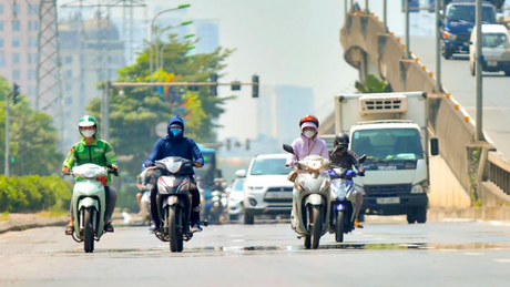 Bắc Bộ ngày nắng nóng, chiều tối cục bộ có mưa to đến rất to