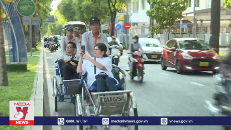 Để xích lô là những “sứ giả” du lịch đắc lực