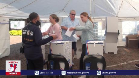 Nam Phi tiến hành tổng tuyển cử