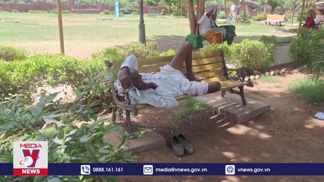 Thủ đô Ấn Độ chạm ngưỡng nhiệt kỷ lục