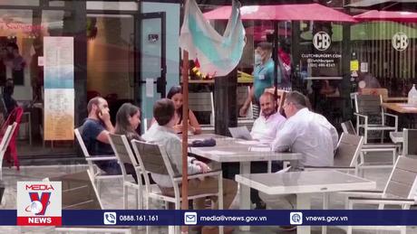 Lòng tin người tiêu dùng ở Mỹ tăng trở lại