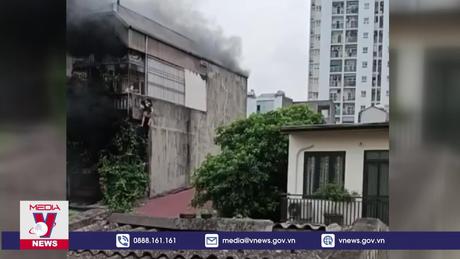 5 người thoát nạn trong đám cháy nhà trọ ở Hà Nội