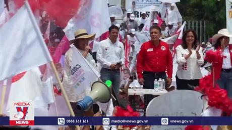 Mexico kết thúc chiến dịch tranh cử