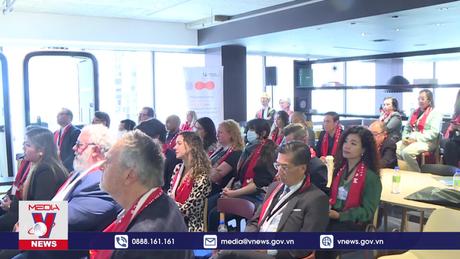 Tìm hướng phát triển lĩnh vực y tế kỹ thuật số sang Việt Nam