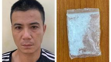 Khởi tố đối tượng mua bán ma tuý trên phố Đội Cấn, Hà Nội