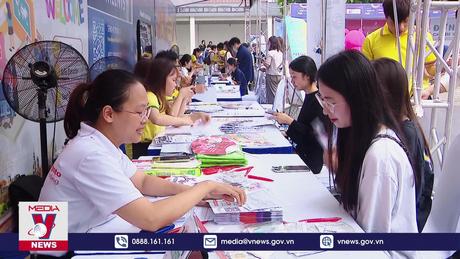 Chú trọng việc làm cho sinh viên sau tốt nghiệp