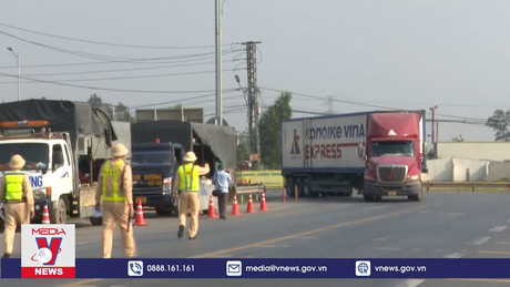 Kiến nghị cho xe tải nặng vào cao tốc Cam Lộ - La Sơn