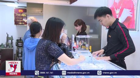 Giá vàng có thể giảm tiếp